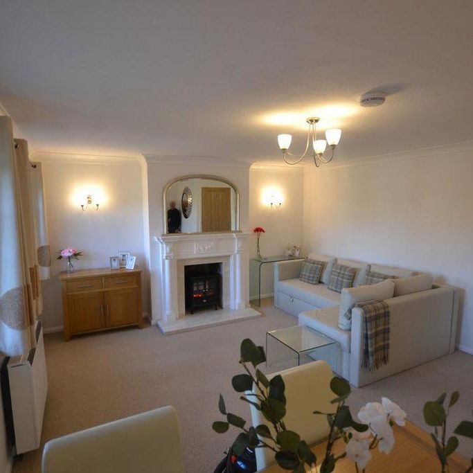 2 bedroom flat to rent - Photo 1