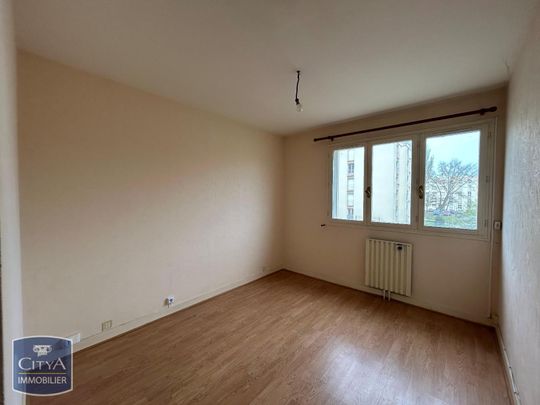 Location Appartement 4 pièces 80m² BLOIS 41000 - Photo 1