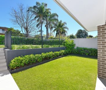 33 Carrington Avenue, Mortdale NSW 2223 - House For Rent | Domain - Photo 2
