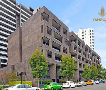 Immaculate 2 Beds Plus Study Room (3rd Room) - Photo 4