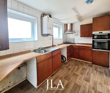 4 bed semi-detached house to rent in Aylestone Lane, Wigston, LE18 - Photo 1