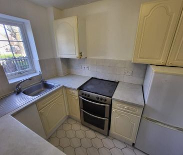 Tennyson Road, Southampton - Photo 1