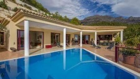 5 room luxury Villa for rent in Altea, Valencia - Photo 3