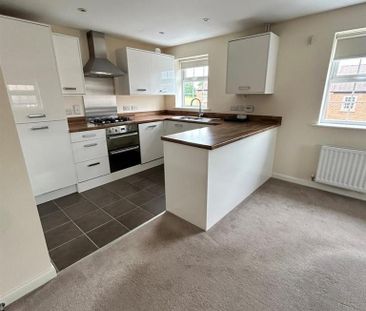 2 bedroom flat to rent - Photo 3
