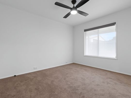 Thinking of selling? Contact our agent - Photo 1