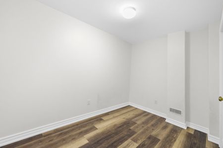 For Lease - 75 Woodville Avenue Unit# Lower, Toronto, Ontario - Photo 4