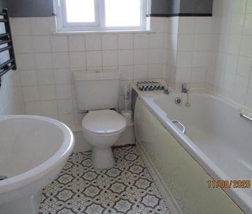 1 bedroom end of terrace house to rent - Photo 3