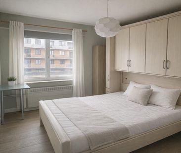 Ruim en lichtrijk 2-slaapkamerappartement in rustige residentie - Foto 3