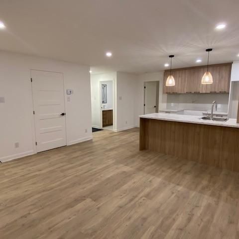 MAGNIFIQUE BACHELOR 3 ½ NEUF / 5 ÉLECTROMENAGERS NEUFS FOURNIS - Photo 1