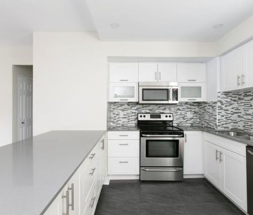 3 CH - 2 SDB - Montréal - $2,595 /mo - Photo 2