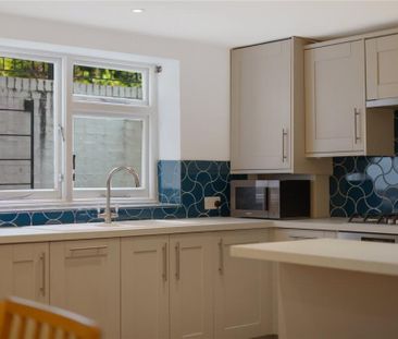 2 Bed Flat, Chatsworth Road, NW2 - Photo 5