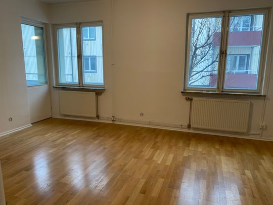 Carlavägen 20 A - Foto 1