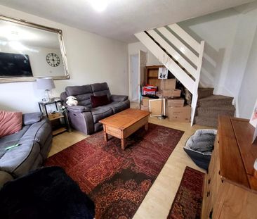 2 bedroom terraced house to rent - Photo 1