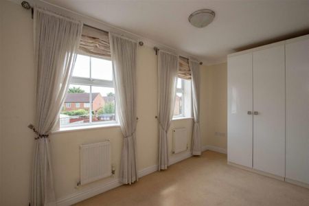 3 bedroom townhouse to rent - Photo 4