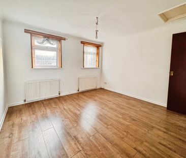 Fraser Close, Shoeburyness - Photo 3