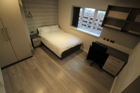 Hartisca Residence, Hartwell Road, Hyde Park, LS6 1RY, Leeds - Photo 3