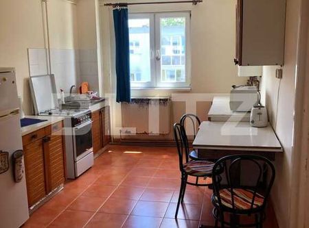 Apartament 3 camere decomandate, 64 mp, garaj, zona Albac - Photo 2