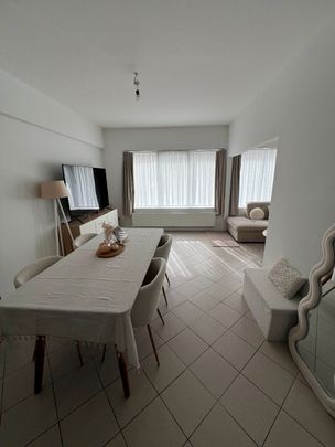 Volledig vernieuwd appartement - 1 slaapkamer - Photo 1