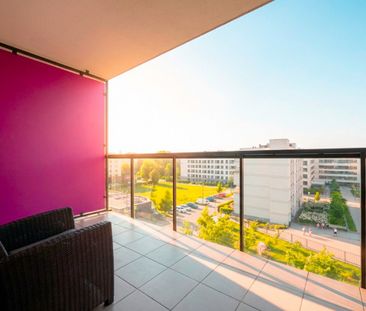 Duży taras | Blisko metra Trocka - Zdjęcie 2