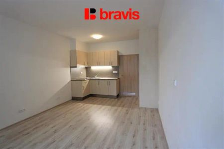 Pronájem bytu 1+kk, Brno - Řečkovice, novostavba, částečně zařízený, ul. Medlánecká - Fotografie 3