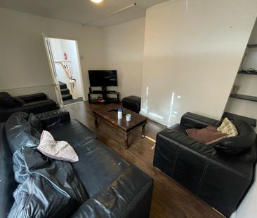 52 Penrose Street - Photo 2