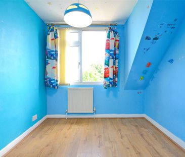 3 bedroom semi-detached house to rent - Photo 5