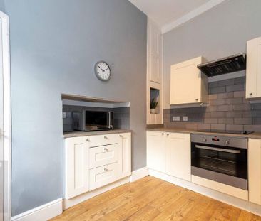 1 bedroom in a house share to rent - Photo 6