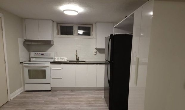 For Lease - 1176 Alexandra Avenue Unit# Basement, Mississauga, Ontario - Photo 1