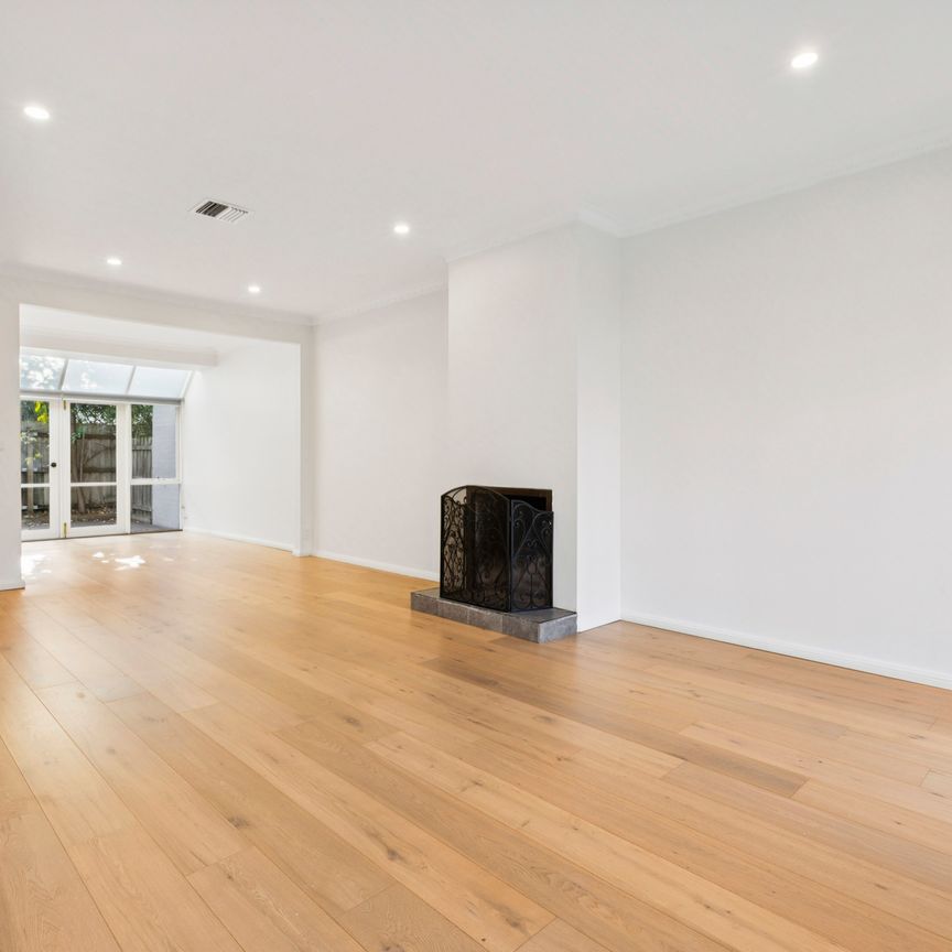 4/12 Parkside Street, - Photo 1