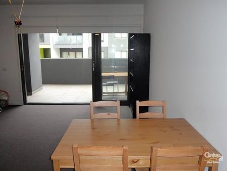 Stylish Interior with Enterainers Terrace - Photo 5