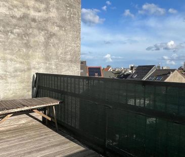 Penthouse te huur in Antwerpen voor € 1.100 met 1 slaapkamer - Photo 2