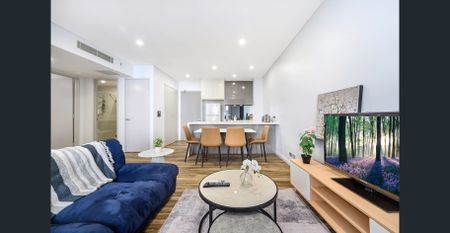 Fully furnished 2-Bedroom Apartment in the Heart of Rosebery - Photo 5