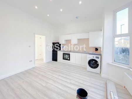 1 bedroom flat to rent - Photo 2