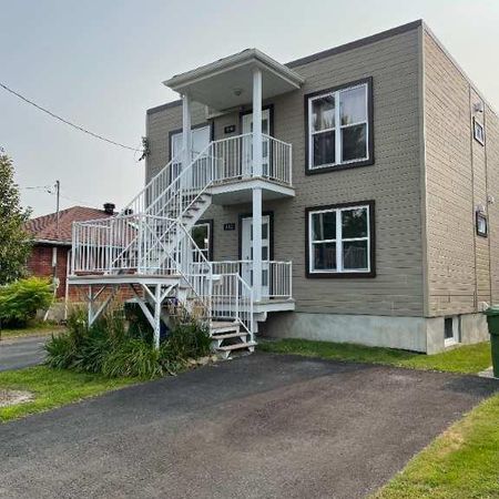 4 1/2 triplex, 2ième étage à louer - Photo 4