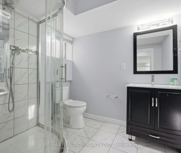 3 RADWELL CRESCENT - Photo 3