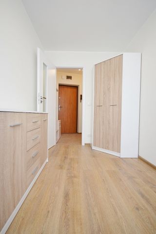 Słoneczne dwupokojowe mieszkanie w centrum - Zdjęcie 2