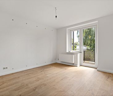 Sanierte 3-Raumwohnung mit Balkon in der Delitzscher Straße! - Photo 2
