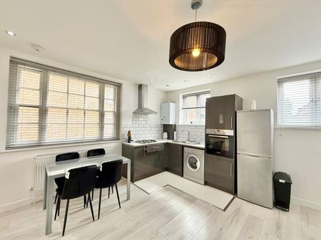 1 Bed Flat, Kennington Road, SE11 - Photo 5