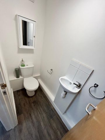 Studio to rent - Photo 5