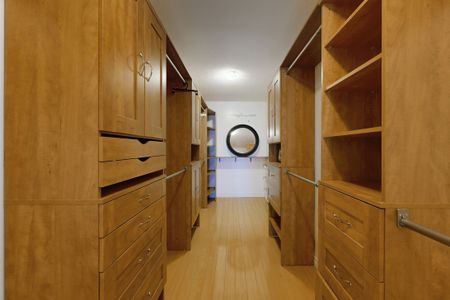 For Lease - 2 Charles Court, Barrie, Ontario - Photo 2