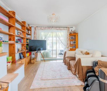 3 bedroom terraced house to rent - Photo 2