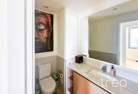 Available Now | Pool and Park | Well Maintained - Photo 2