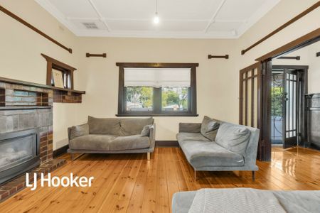 6 Dunstan Avenue, Kensington Park SA, Belconnen - Photo 2