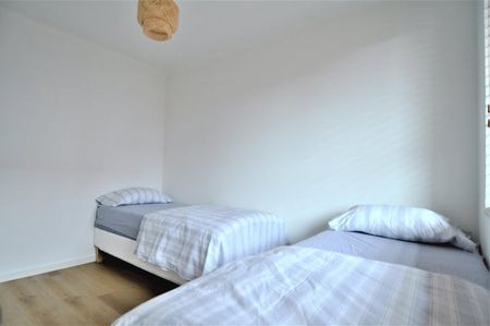 Te huur: Appartement Werfkade in Amsterdam - Photo 2