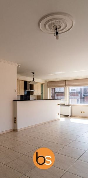 Appartement te huur in Roeselare voor € 845 met 2 slaapkamers - Photo 1