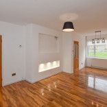 3 bed House - Semi-Detached for Rent - Photo 1