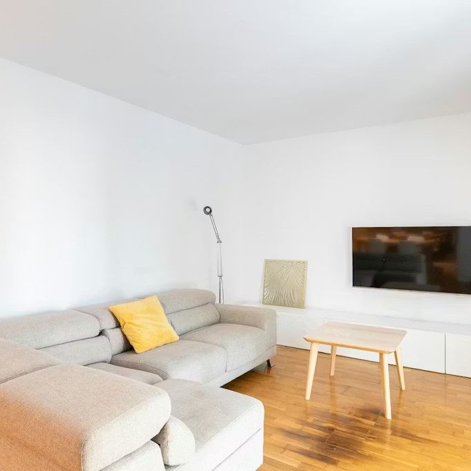 Avinguda de Frederic Rahola, Barcelona, Catalonia 08032 - Foto 1