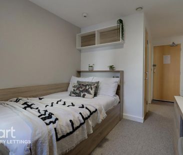 1 bedroom in a flat share to rent - Photo 6