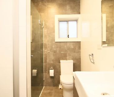 60A Jocelyn Street - Photo 5