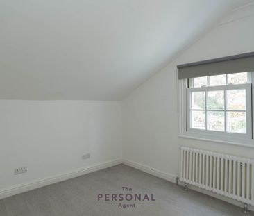 College Road, Epsom - Photo 4